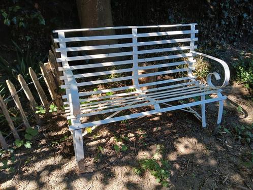 Gietijzeren tuinbank (wit gelakt), Tuin en Terras, Tuinbanken, Gebruikt, Ophalen