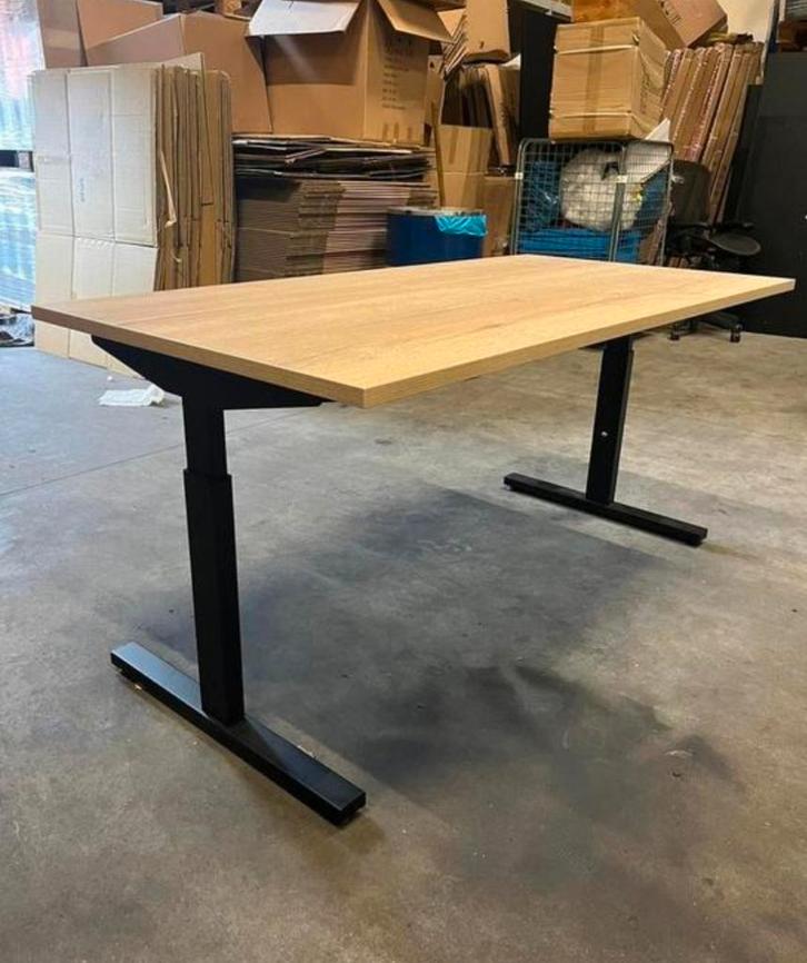 Zit sta Elektrische bureau 160 x 80cm, Huis en Inrichting, Bureaus, Nieuw, Stabureau, Elektrisch, In hoogte verstelbaar, Ophalen