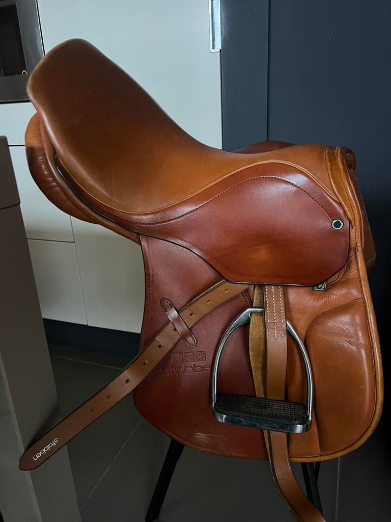 Stubben zadel te koop, Animaux & Accessoires, Chevaux & Poneys | Selles, Utilisé, Obstacle, Enlèvement ou Envoi