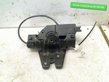 SERRURE COFFRE BMW 3 serie (E90) (12-2004/12-2011) (8196401), Utilisé, BMW, Haillon arrière