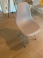 Stoelen, Ophalen, Zo goed als nieuw