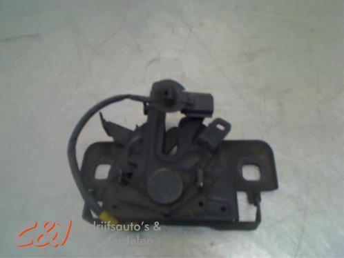 Slotmechaniek Motorkap van een Opel Vivaro, Auto-onderdelen, Carrosserie, Opel, Gebruikt, 3 maanden garantie, Ophalen of Verzenden