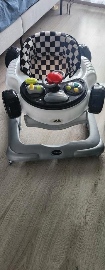Baby loopwagen Adventure beschikbaar voor biedingen