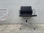 VITRA EAMES EA108 LEDER AAN BEIDE ZIJDEN, 2x, Verzenden, Zo goed als nieuw, Bureaustoel