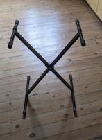 Stand de clavier Stagg, Enlèvement, Comme neuf, Autres nombres, Autres marques