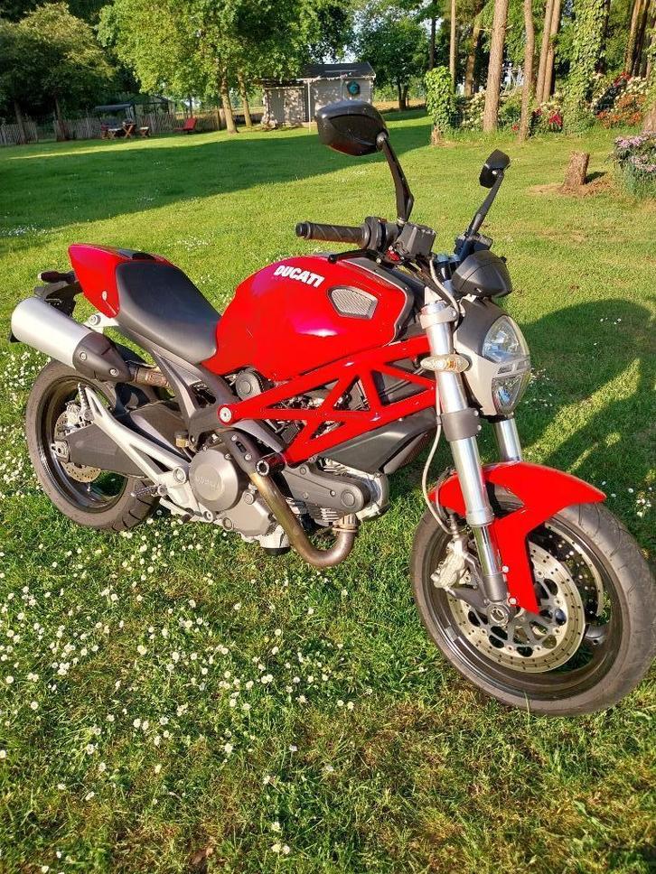 Ducati 696  2009, Motoren, Motoren | Ducati, Particulier, meer dan 35 kW, Ophalen