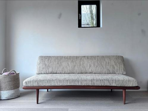 Vintage Minerva daybed, Antiek en Kunst, Antiek | Meubels | Stoelen en Sofa's, Ophalen