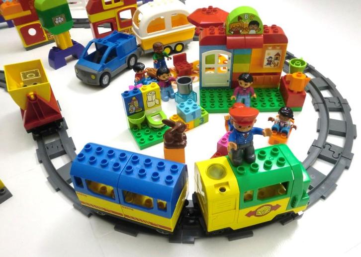 Duplo mooie speelset met trein., Kinderen en Baby's, Speelgoed | Duplo en Lego, Duplo, Ophalen of Verzenden