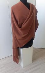 Womanbyearn; wollen cape, een maat., Ophalen of Verzenden