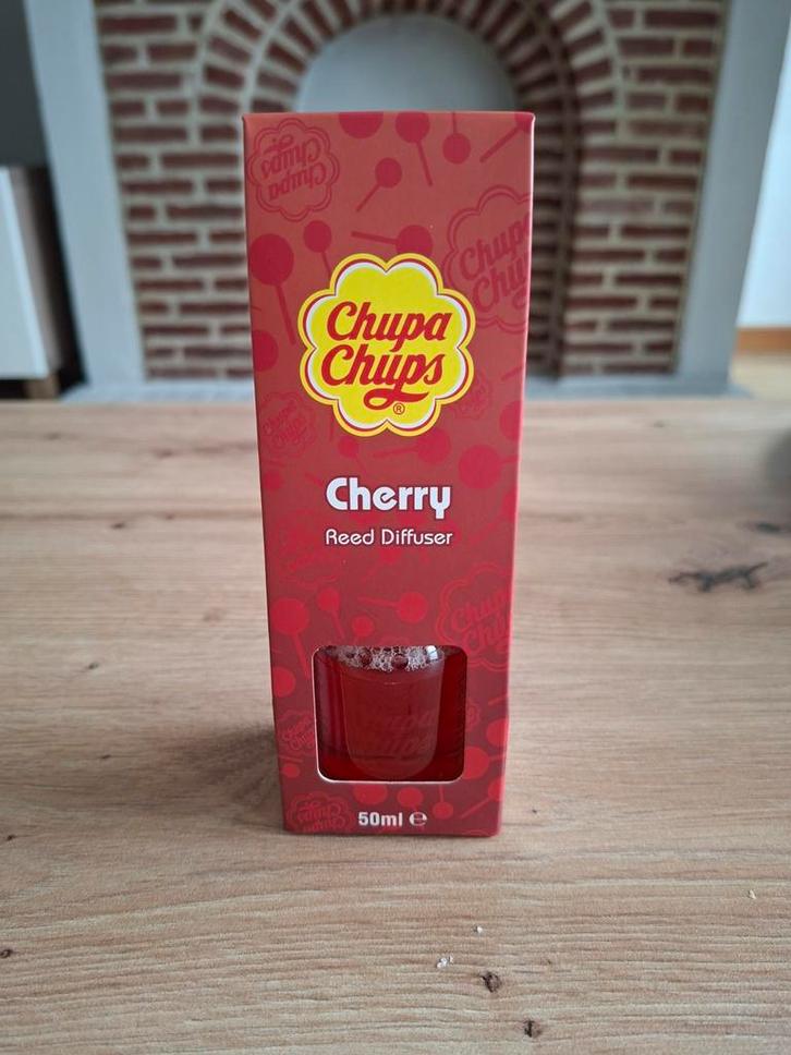 Parfum d'intérieur - Chupa Chups cherry reed diffuser, Maison & Meubles, Accessoires pour la Maison | Autre, Neuf, Enlèvement