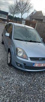 Ford fiesta 1.3i benzine 131.000km, Voorwielaandrijving, Stof, 4 cilinders, Blauw