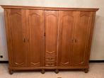 Houten kleerkast met 4 deuren en lades, Enlèvement, Comme neuf
