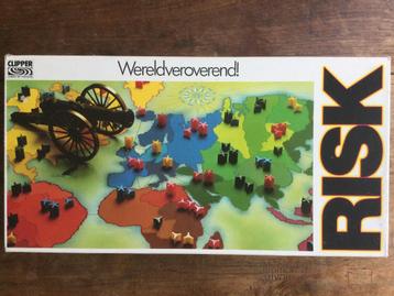 RISK Witte doos jaren 80 beschikbaar voor biedingen