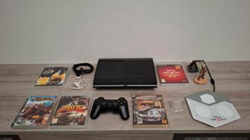 PlayStation 3 ultra slim 500gb in zeer goede staat met games