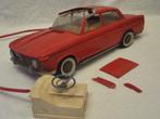 BMW 1500, jaren 60 Arnold afstandsbedieningsauto ROOD', Hobby en Vrije tijd, Ophalen of Verzenden, Gebruikt, 1:5 t/m 1:8, Auto