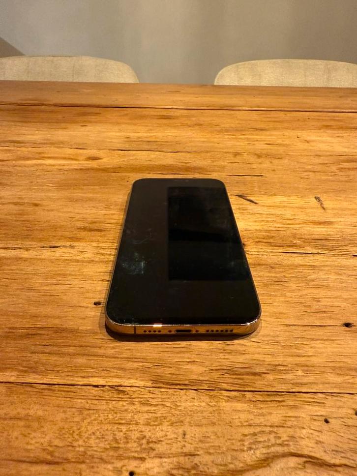 Apple iPhone 13 Pro Max – 256GB – Goud – Voor onderdelen, Telecommunicatie, Mobiele telefoons | Apple iPhone, Ophalen of Verzenden