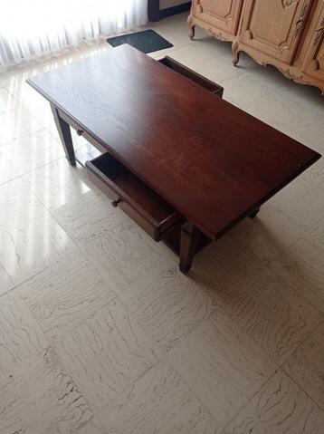 salontafel beschikbaar voor biedingen