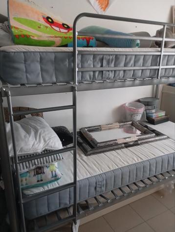 lits superposés  beschikbaar voor biedingen