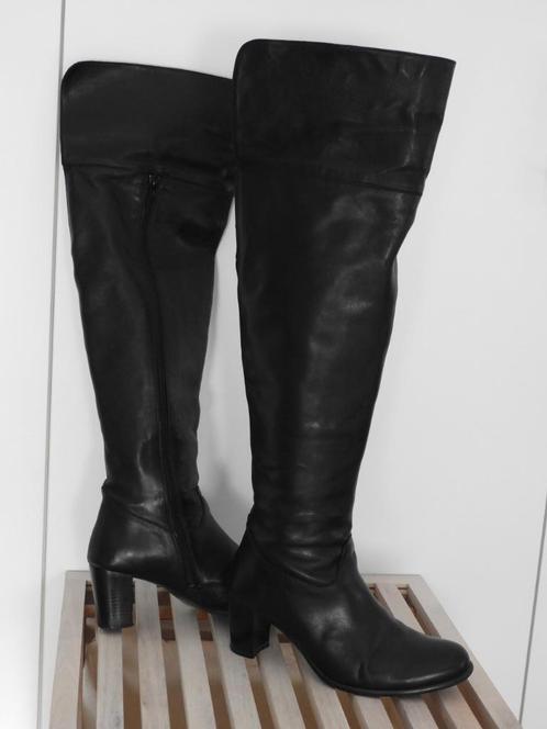 Lederen overkneelaarzen - mt 41-volledig leder, Vêtements | Femmes, Chaussures, Porté, Bottes hautes, Noir, Enlèvement ou Envoi