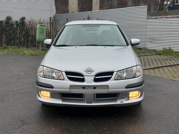 Nissan almera 1.5 benzine 156.000 km/10-2001, Auto's, Nissan, Particulier, Te koop, Almera, ABS, Airbags, Alarm, Centrale vergrendeling
