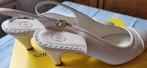 Schoenen wit met hak UJA M38, Kleding | Dames, Schoenen, Pumps, Wit, La Donna, Ophalen of Verzenden