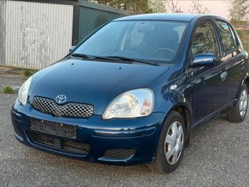 Toyota Yaris 1.3 BENZINZ AUTOMAAT, Auto's, Stof, 4 cilinders, Blauw, Bedrijf