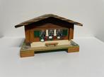 Zwitsers chalet muziekdoos VINTAGE Suisse, Ophalen of Verzenden
