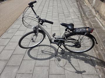 B'twin damesfiets — 21 versnellingen beschikbaar voor biedingen