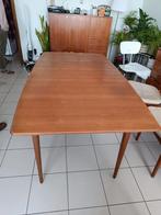 vintage tafel Mackintosh en 6 stoelen waarvan 1 beschadigd, Huis en Inrichting, Tafels | Eettafels, Ophalen, Gebruikt