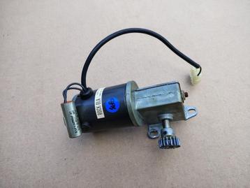 Gripper Arm Motor/ Mechaniek Rock-Ola 478/480 (1978) jukebox beschikbaar voor biedingen