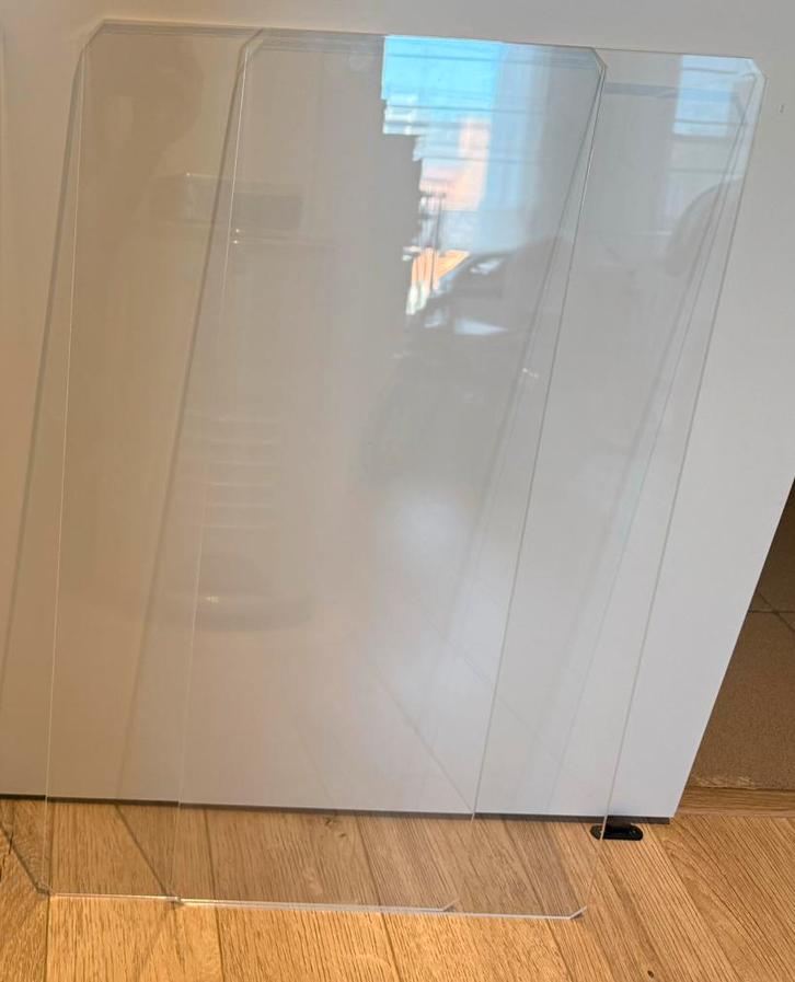 Schabben IKEA vitrine kast milsbo in plexiglas, Maison & Meubles, Armoires | Vitrines, Comme neuf, Enlèvement