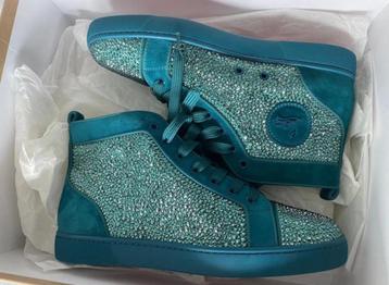 Exclusieve Louboutin Sneakers met kristallen beschikbaar voor biedingen