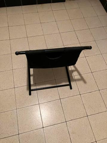 Porte-journaux, Enlèvement, Utilisé