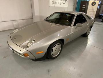 Porsche 928S-1982