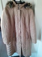 MONA Lichtbruine lange jas Maat: (B) 54 Prjs: € 5, Vêtements | Femmes, Grandes tailles, Veste ou Manteau, Enlèvement ou Envoi