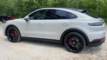 POR21 breedset voor Porsche Chayenne beschikbaar voor biedingen