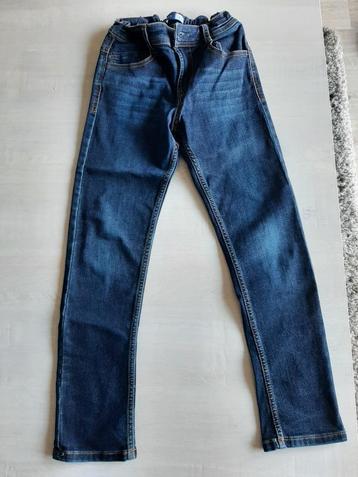 2x jeans okaudi slim maat 140 15euro vgoor 2 . 10 voor 1 