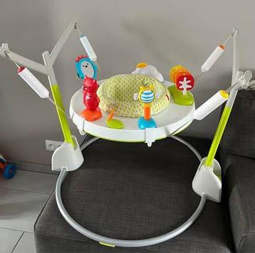Table d’activité + jump bébé  beschikbaar voor biedingen