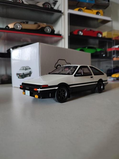 Toyota sprinter trueno a86 1/18 otto mobile, Hobby & Loisirs créatifs, Voitures miniatures | 1:18, Comme neuf, Voiture, OttOMobile