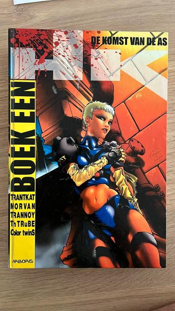 HK De komst van de as Boek 1 hard cover, Comme neuf, Enlèvement, Comics, Trantkat Morvan