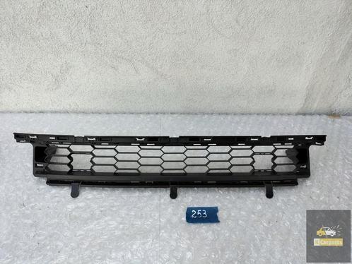 SKODA KAROQ MIDDENGRILLE, Auto-onderdelen, Overige Auto-onderdelen, Skoda, Gebruikt