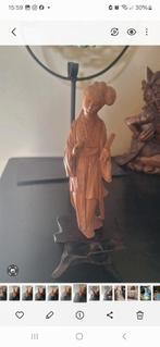 Statue asiatique, Enlèvement