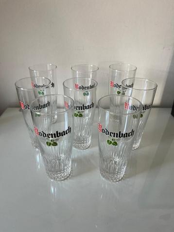 8 bierglazen Rodenbach - nieuwstaat beschikbaar voor biedingen