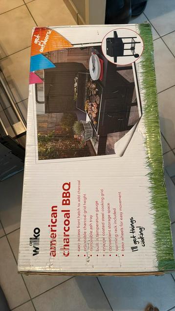 Amerikaanse Houtskoolbarbecue  beschikbaar voor biedingen