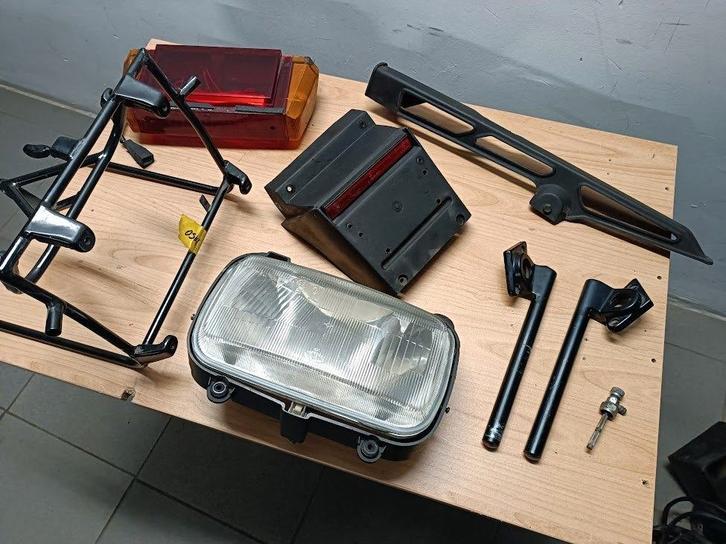 PIÈCES DIVERSES DUCATI PASO, Motos, Pièces | Ducati, Utilisé, Enlèvement ou Envoi