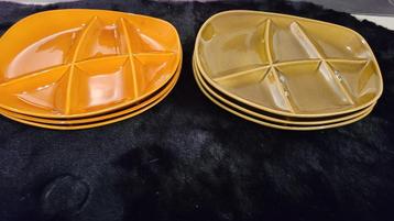Set prachtige retro fondue borden 6 stuks - KOOPJE, Assiettes(s), Poterie, Comme neuf, Enlèvement