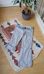 Esprit EDC lichtgrijze capri / bermuda met riem, mt 40-42, Maat 42/44 (L), Ophalen of Verzenden, EDC by Esprit, Zo goed als nieuw