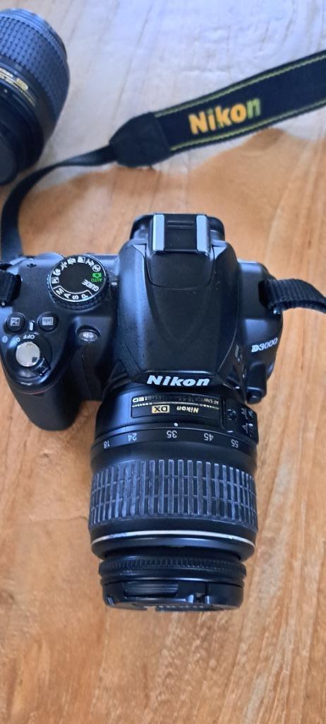 Nikon D3000 + toebehoren, Audio, Tv en Foto, Fotocamera's Digitaal, Zo goed als nieuw, Spiegelreflex, Nikon, Ophalen