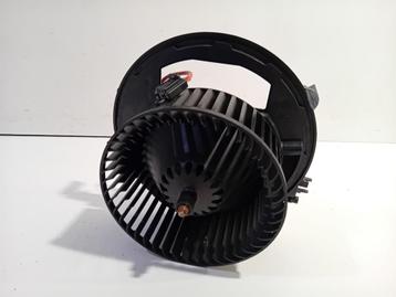KACHEL VENTILATORMOTOR Volkswagen Touran (5T1) (3Q1819021) beschikbaar voor biedingen