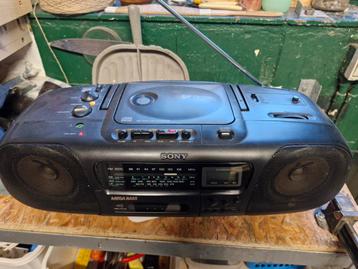 sony radio..cd..cassette beschikbaar voor biedingen